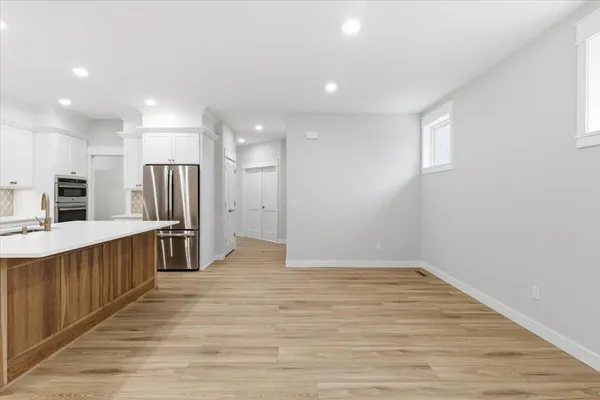 $459,900 | 2563 Clubhouse Drive, Lake City, MN 55041