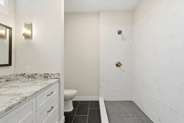 $459,900 | 2563 Clubhouse Drive, Lake City, MN 55041