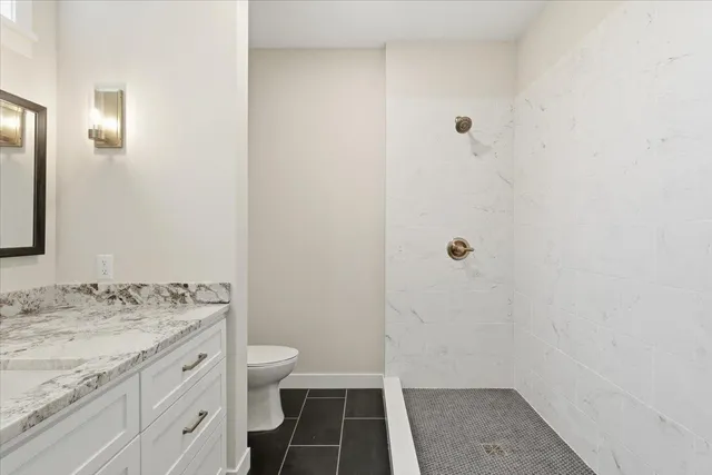 $459,900 | 2563 Clubhouse Drive, Lake City, MN 55041