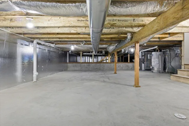 $459,900 | 2563 Clubhouse Drive, Lake City, MN 55041