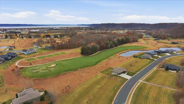 $459,900 | 2563 Clubhouse Drive, Lake City, MN 55041