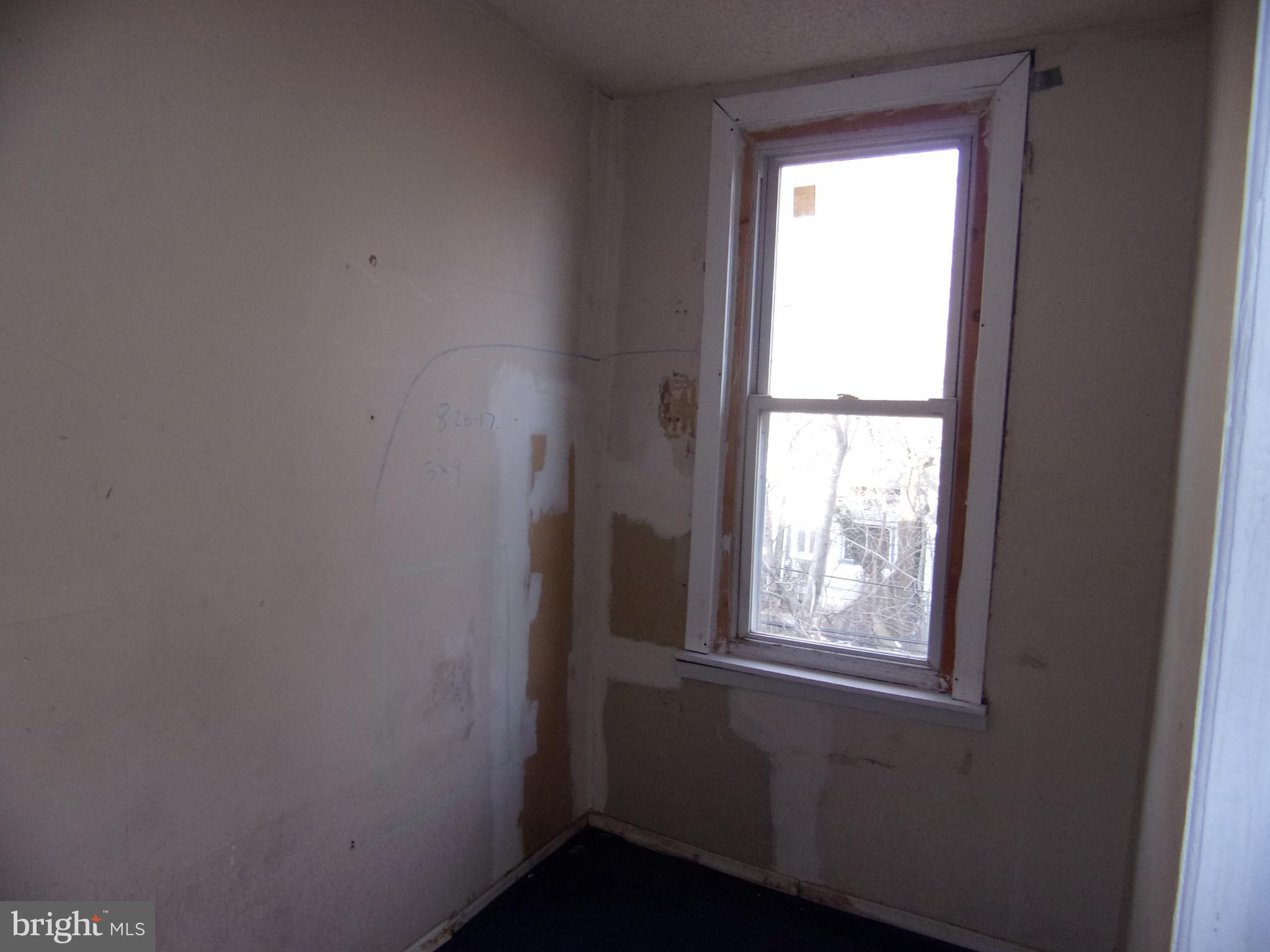 6236 North Lambert Street Philadelphia, PA 19138 - Photo 9 of 15