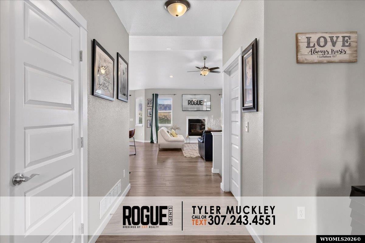 6065 Thunder Valley Road Mills, WY 82604 - Photo 4 of 46