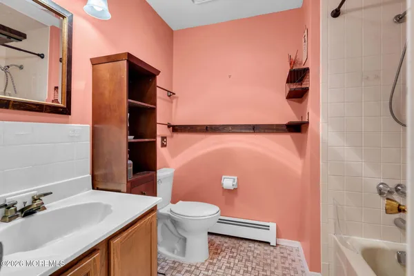 $319,900 | 57 Santiago Court, Toms River, NJ 08757