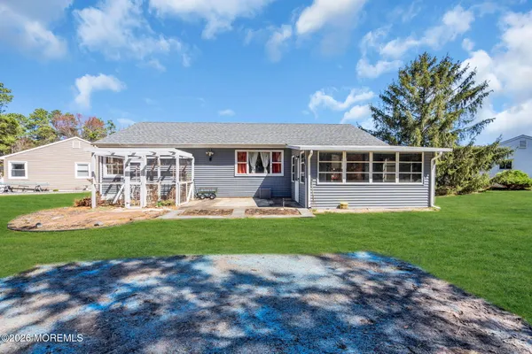 $319,900 | 57 Santiago Court, Toms River, NJ 08757