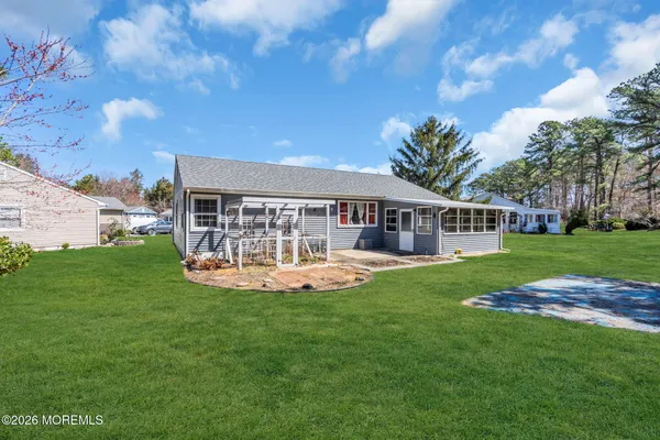 $319,900 | 57 Santiago Court, Toms River, NJ 08757