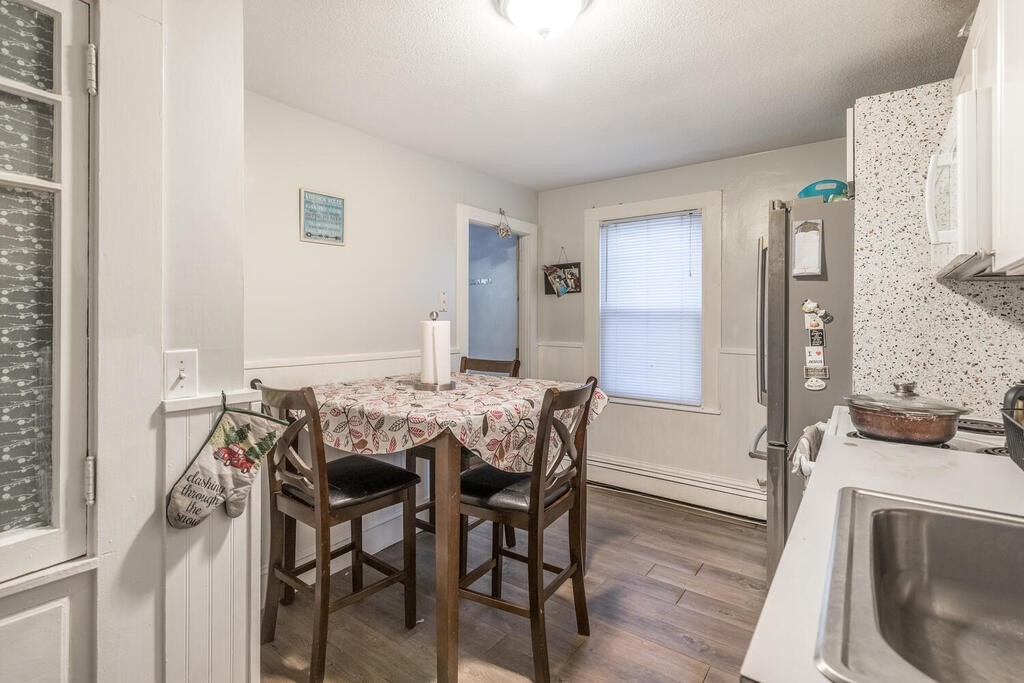 22 Newhall Street Lynn, MA 01902 - Photo 25 of 32