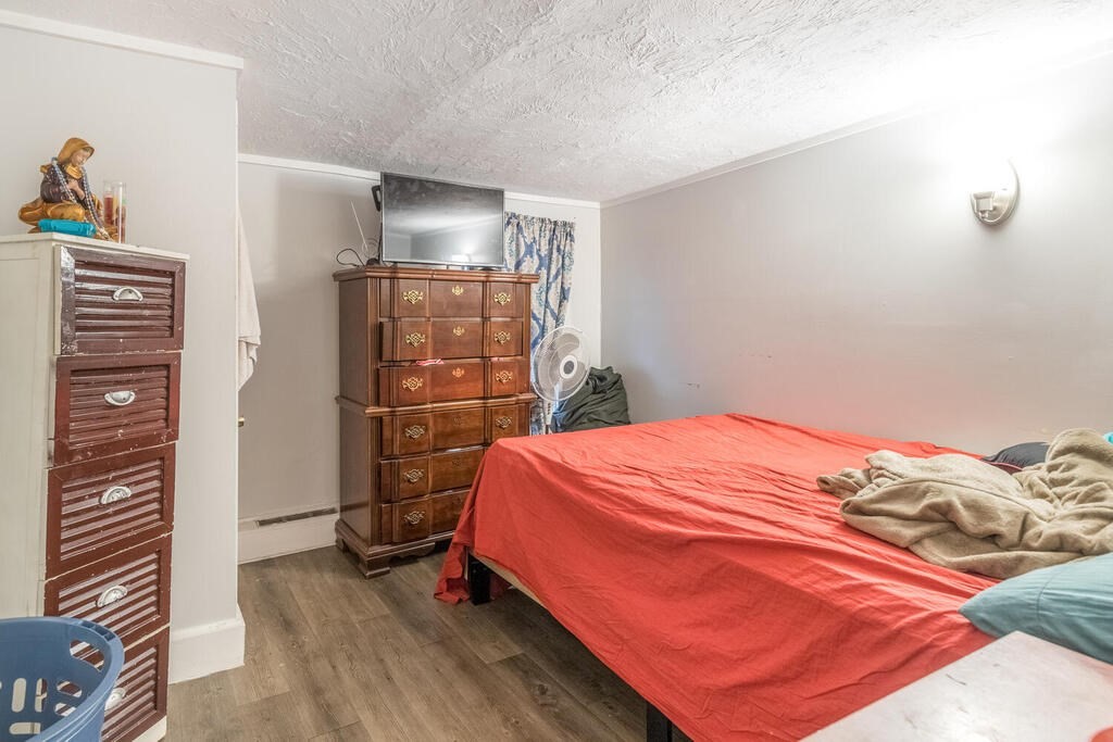 22 Newhall Street Lynn, MA 01902 - Photo 26 of 32