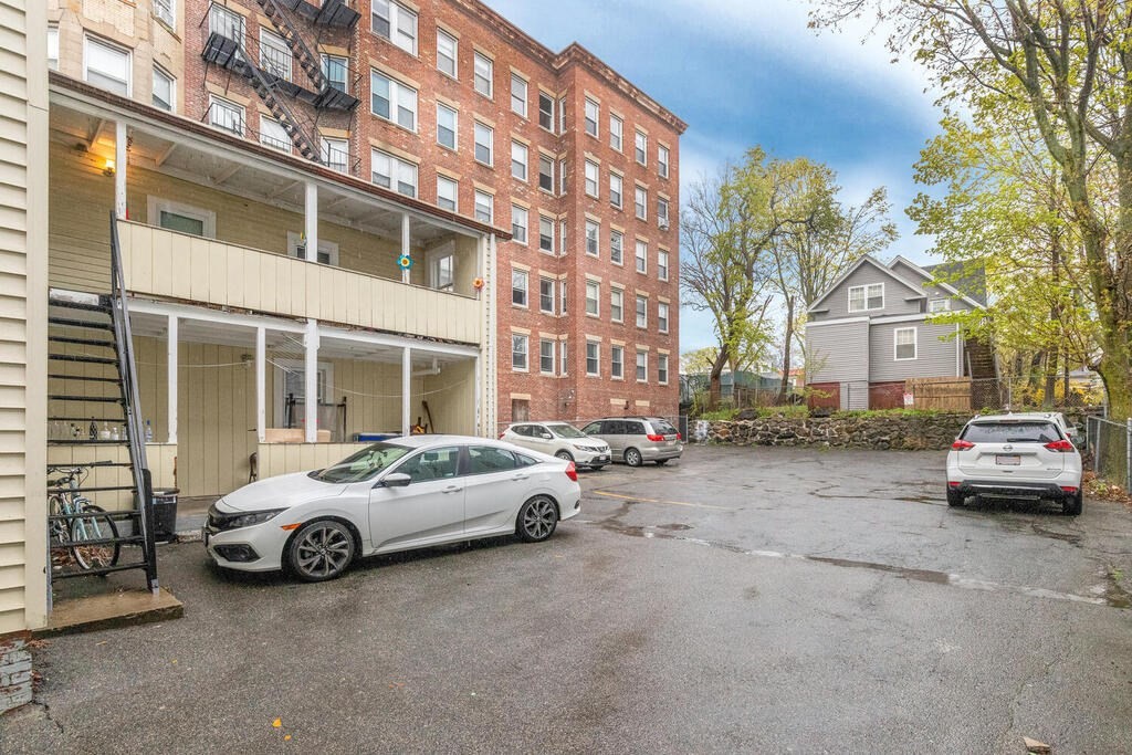 22 Newhall Street Lynn, MA 01902 - Photo 30 of 32