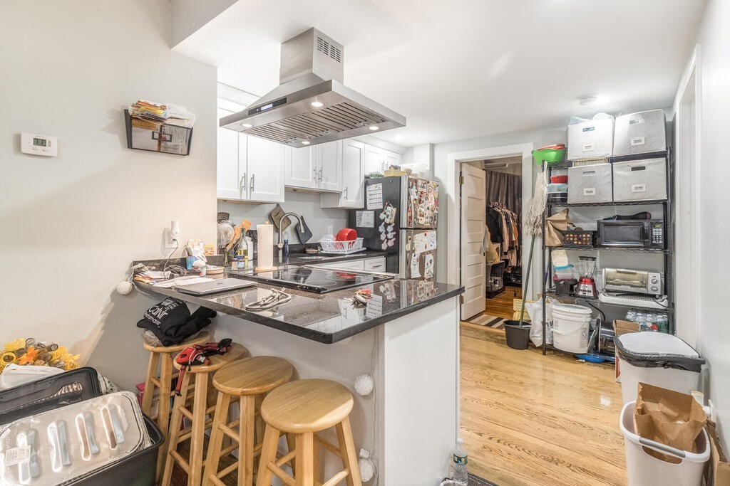 22 Newhall Street Lynn, MA 01902 - Photo 9 of 32