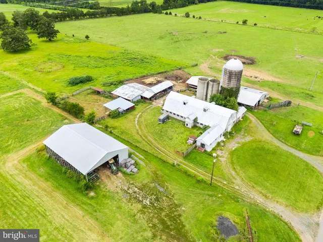 a view of an swimming pool and outdoor space