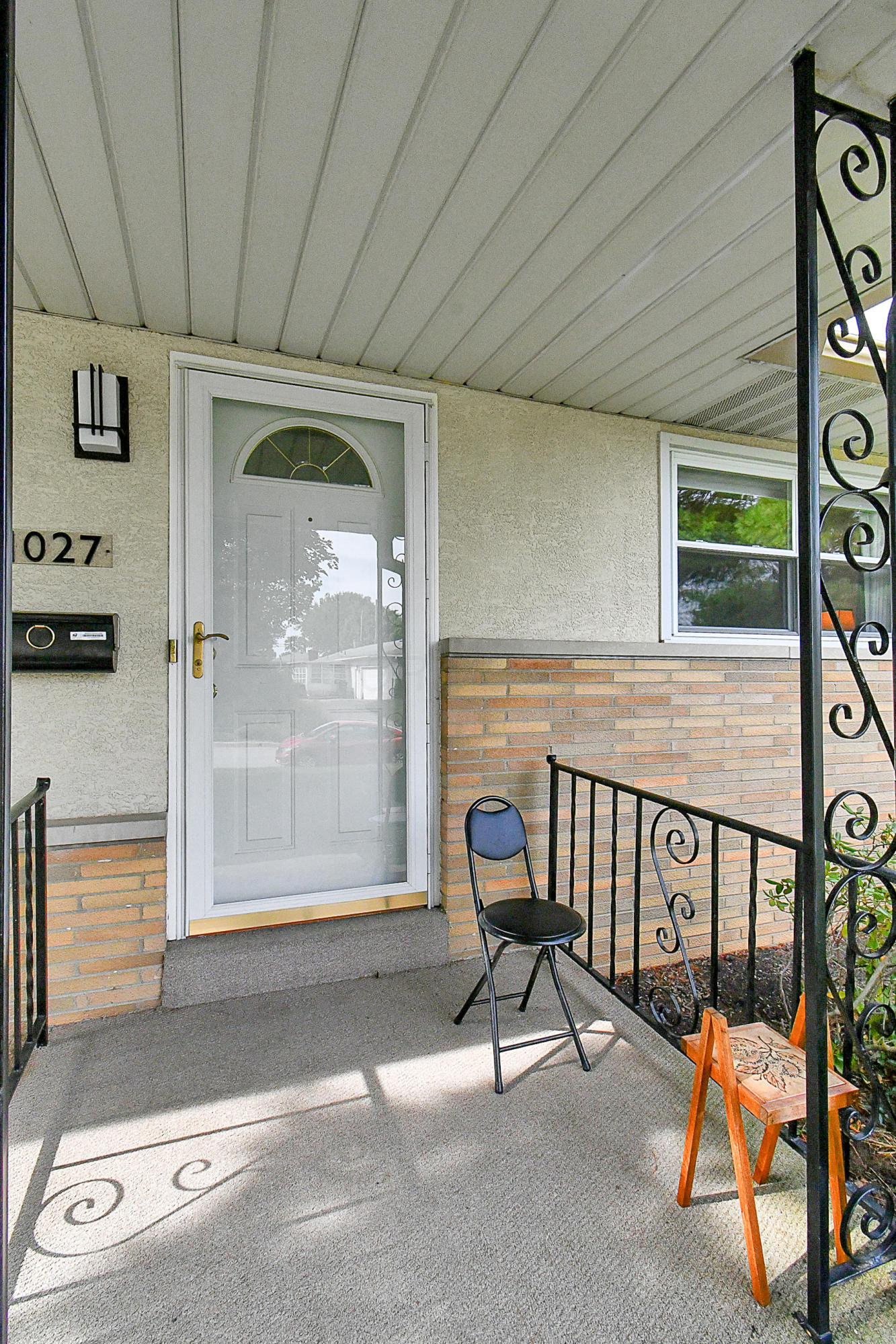 1027 Garden Road Columbus, OH 43224 - Photo 3 of 35 Gallery Image 3