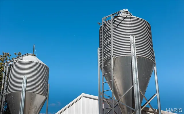 $499,000 | 25251 Highway O Unincorporated Mo 65650, Flemington, MO 65650