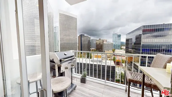 $5,700 | 2160 Century Hill, Unit 2001, Los Angeles, CA 90067