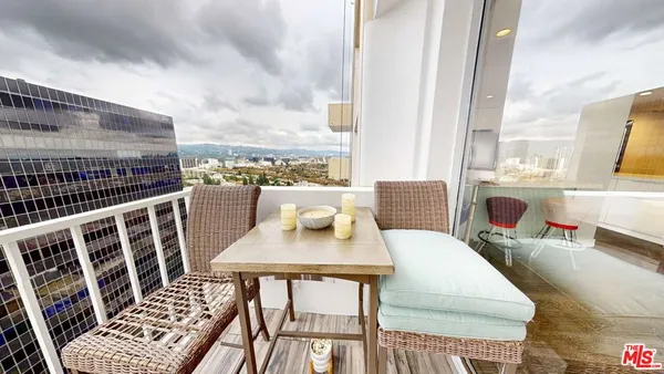 $5,700 | 2160 Century Hill, Unit 2001, Los Angeles, CA 90067