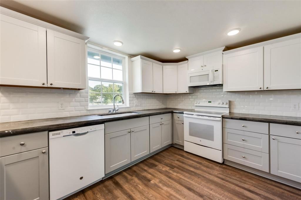 220 Ranch Road Joshua, TX 76058 - Photo 12 of 33 Gallery Image 12