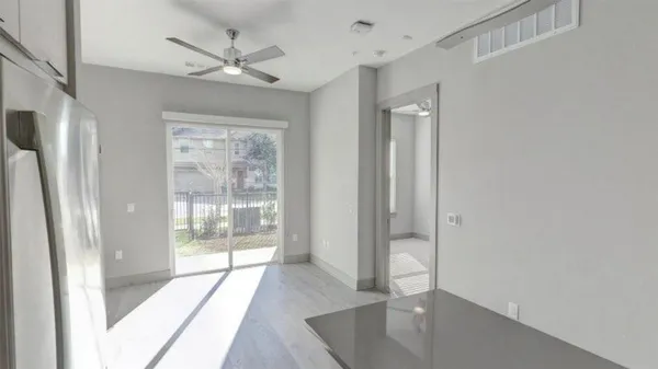 $1,570 | 401 West 25th Street, Unit 2429, Houston, TX 77008