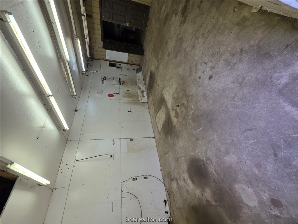 3815 Luza Lane Bryan, TX 77807 - Photo 11 of 18 a view of a garage