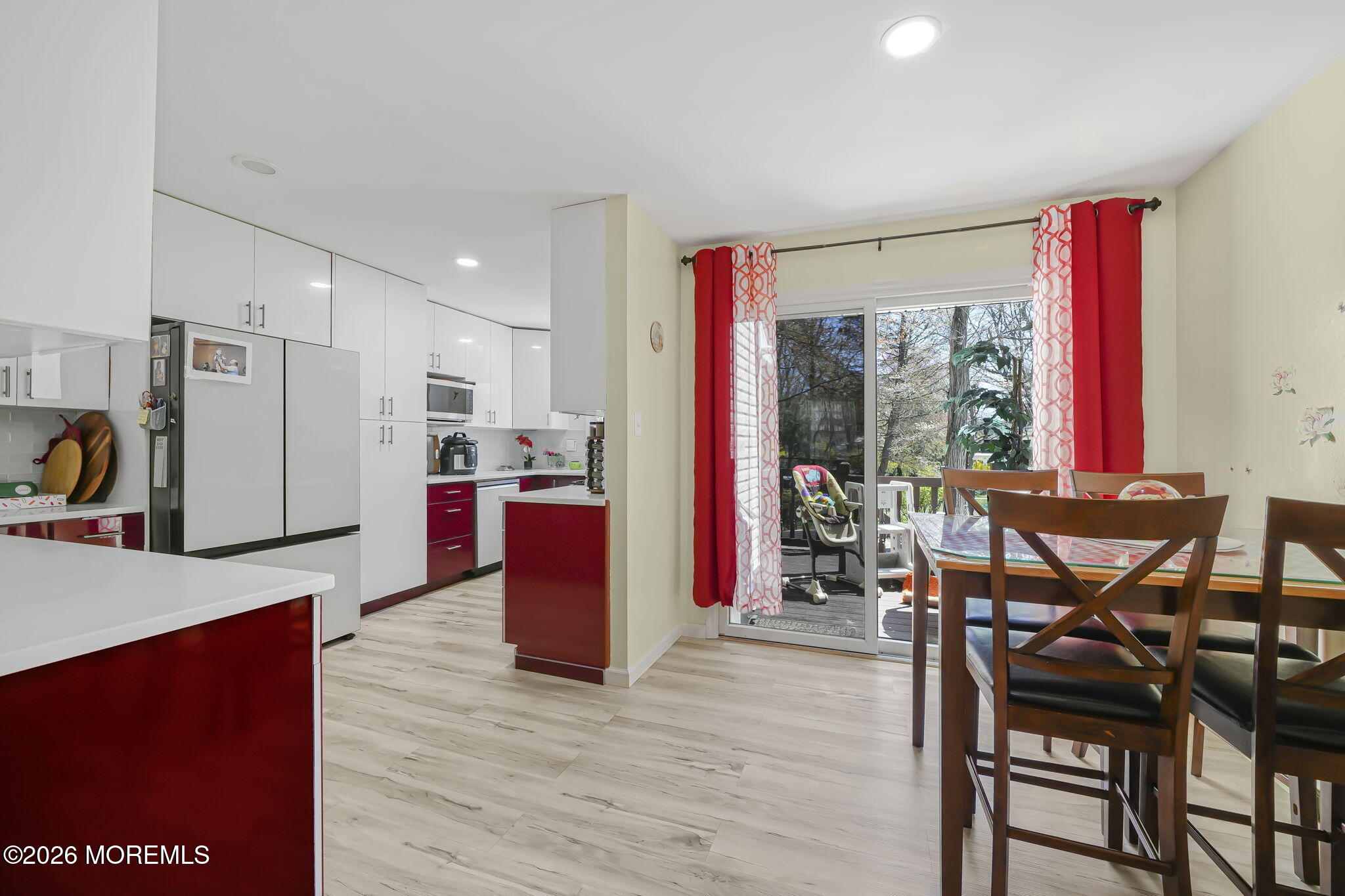 292 Summerhill Road East Brunswick, NJ 08816 - Photo 18 of 32 19-web-or-mls-Photo Apr 11 2026, 9 31 22