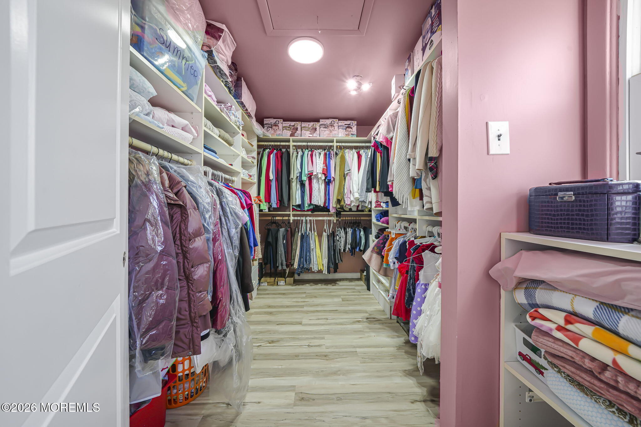 292 Summerhill Road East Brunswick, NJ 08816 - Photo 25 of 32 27-web-or-mls-Photo Apr 11 2026, 9 41 00