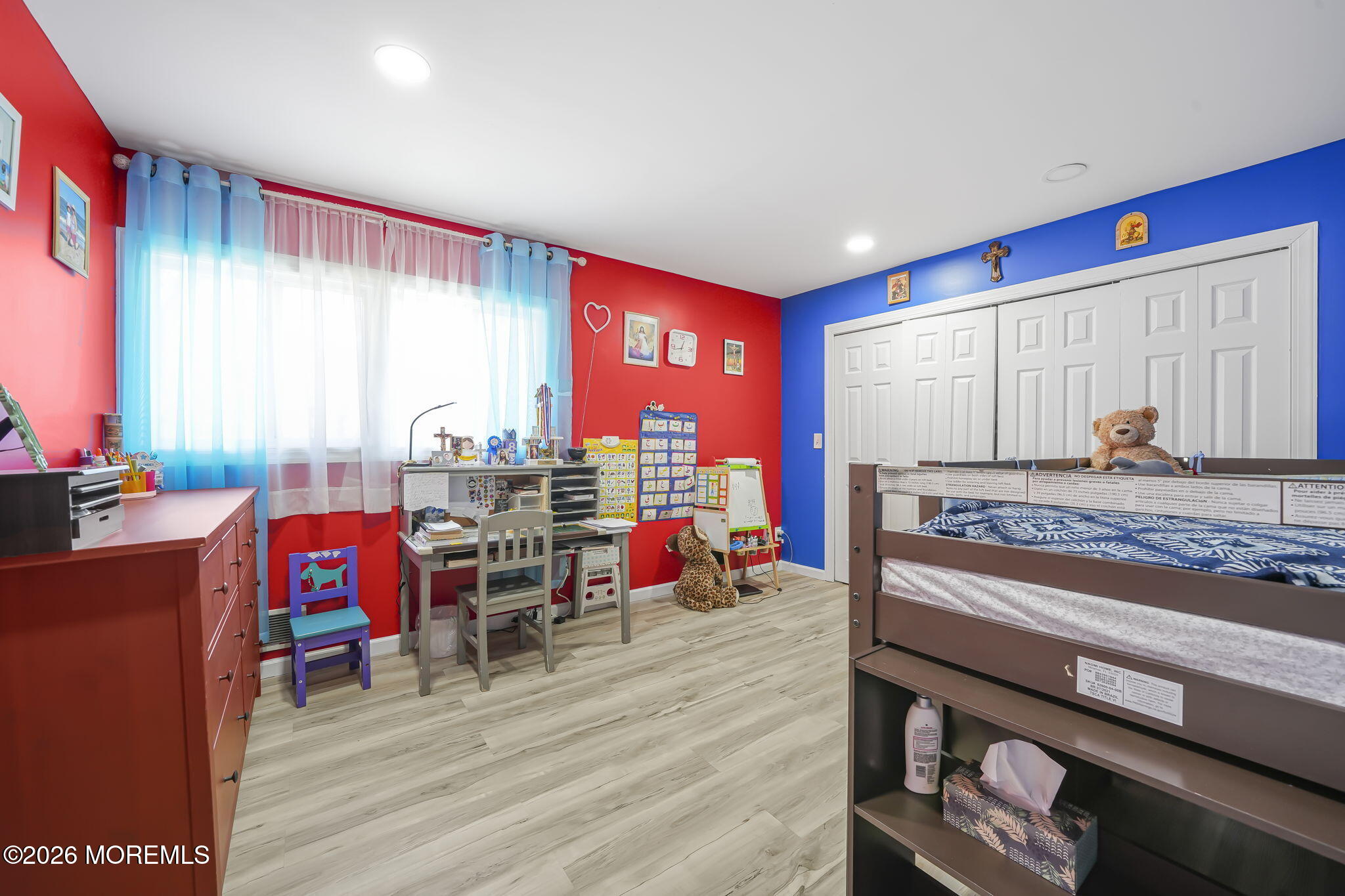 292 Summerhill Road East Brunswick, NJ 08816 - Photo 26 of 32 28-web-or-mls-Photo Apr 11 2026, 9 35 44