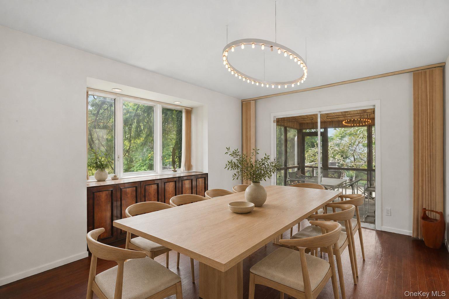 6 Greenhouse Circle Rye Brook, NY 10573 - Photo 5 of 25 Dining Room