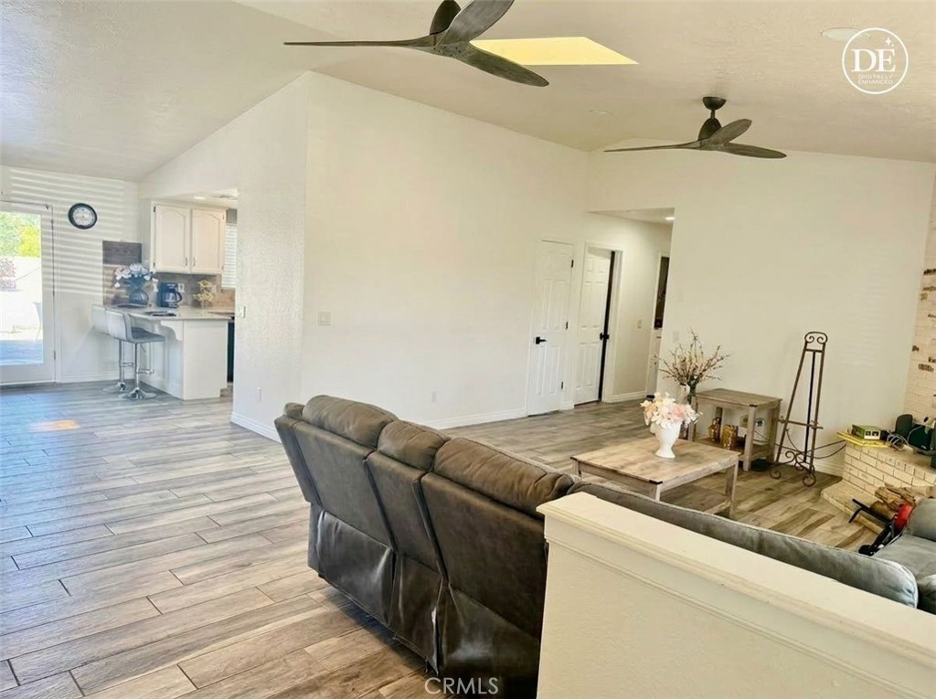 13375 Rincon Road Apple Valley, CA 92308 - Photo 14 of 72 Living room / kitchen, after w/ AI