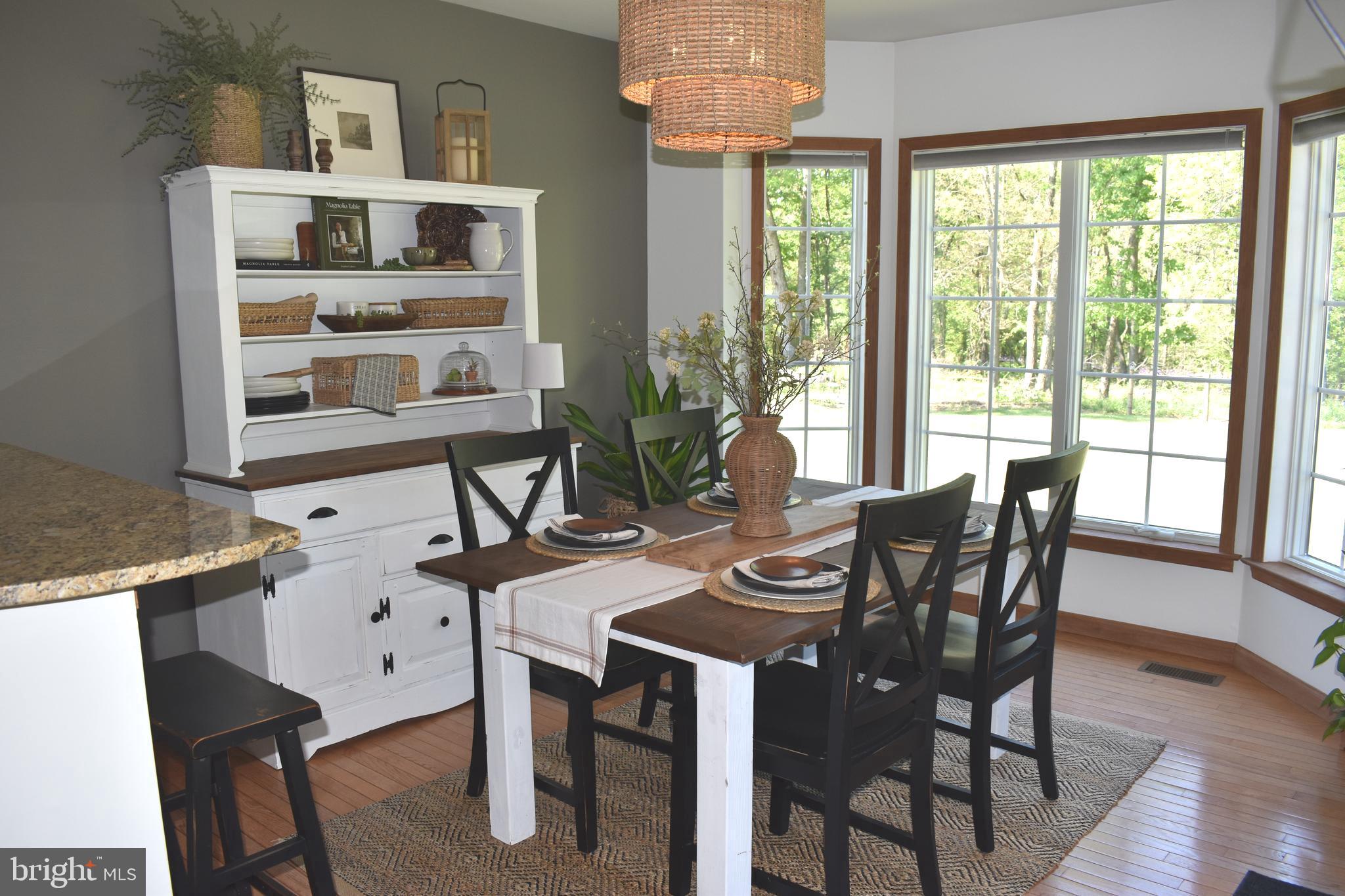 16621 Lappans Road Williamsport, MD 21795 - Photo 30 of 84 Breakfast area steps out to deck
