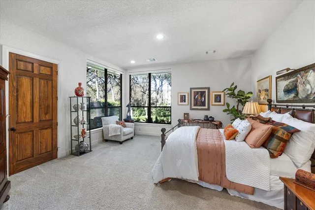 $1,000,000 | 8309 Ashbriar Lane, Fort Worth, TX 76126