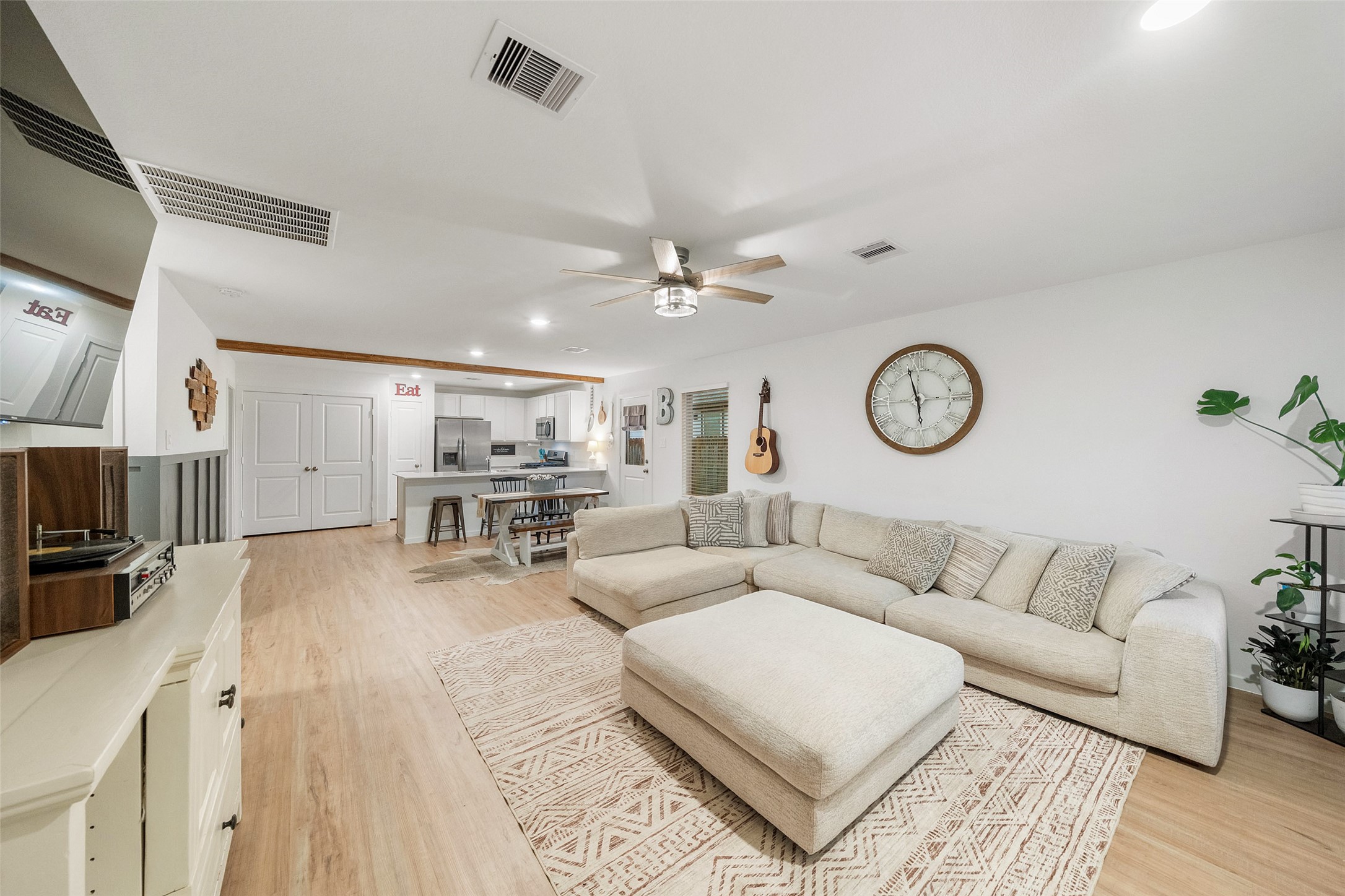 744 Autumn Cherry Trail Magnolia, TX 77354 - Photo 3 of 23