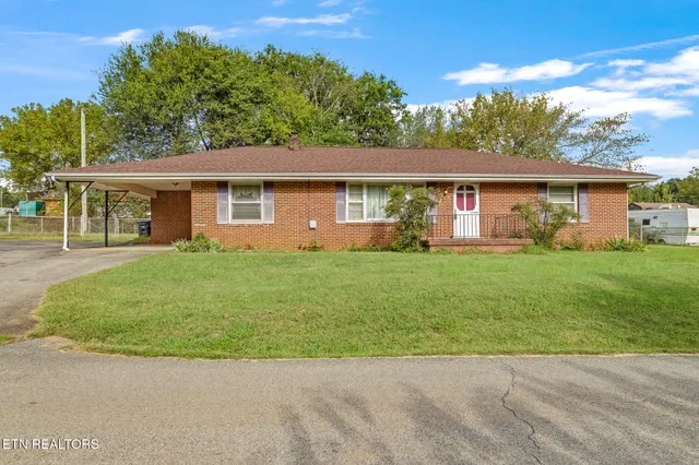 $249,900 | 400 Warren Street, Athens, TN 37303