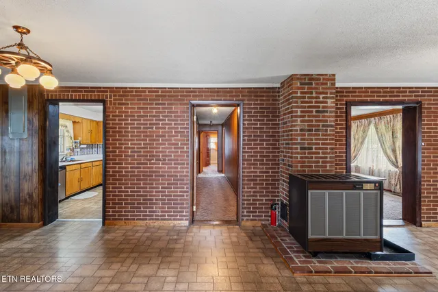 $249,900 | 400 Warren Street, Athens, TN 37303