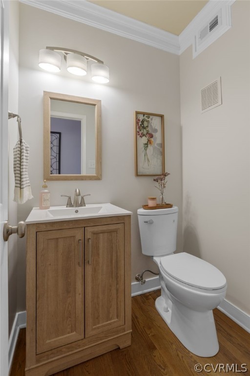 5423 Houndmaster Road Midlothian, VA 23112 - Photo 16 of 49 a bathroom with a toilet sink and mirror