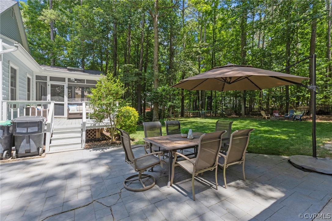 5423 Houndmaster Road Midlothian, VA 23112 - Photo 31 of 49 a view of a backyard with furniture and garden