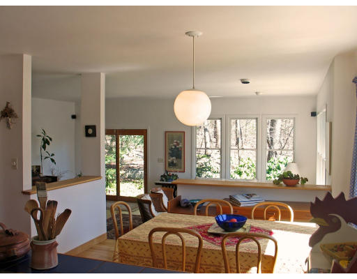 31 Dewey Road Lexington, MA 02420 - Photo 2 of 9