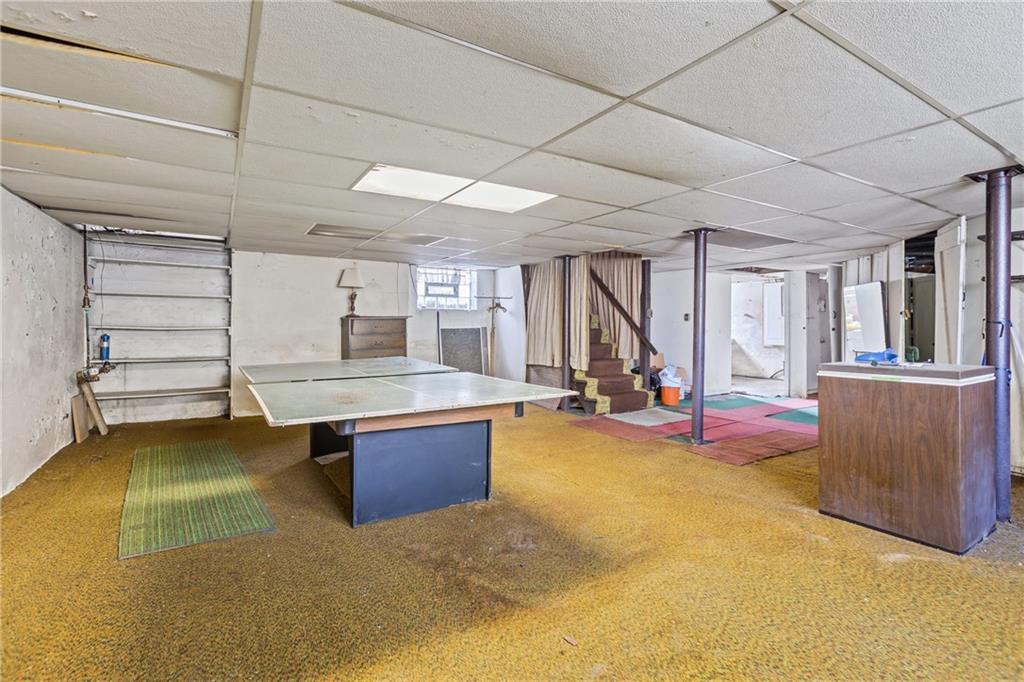 1050 Hiland Avenue Coraopolis, PA 15108 - Photo 28 of 33 a view of a room with gym equipment