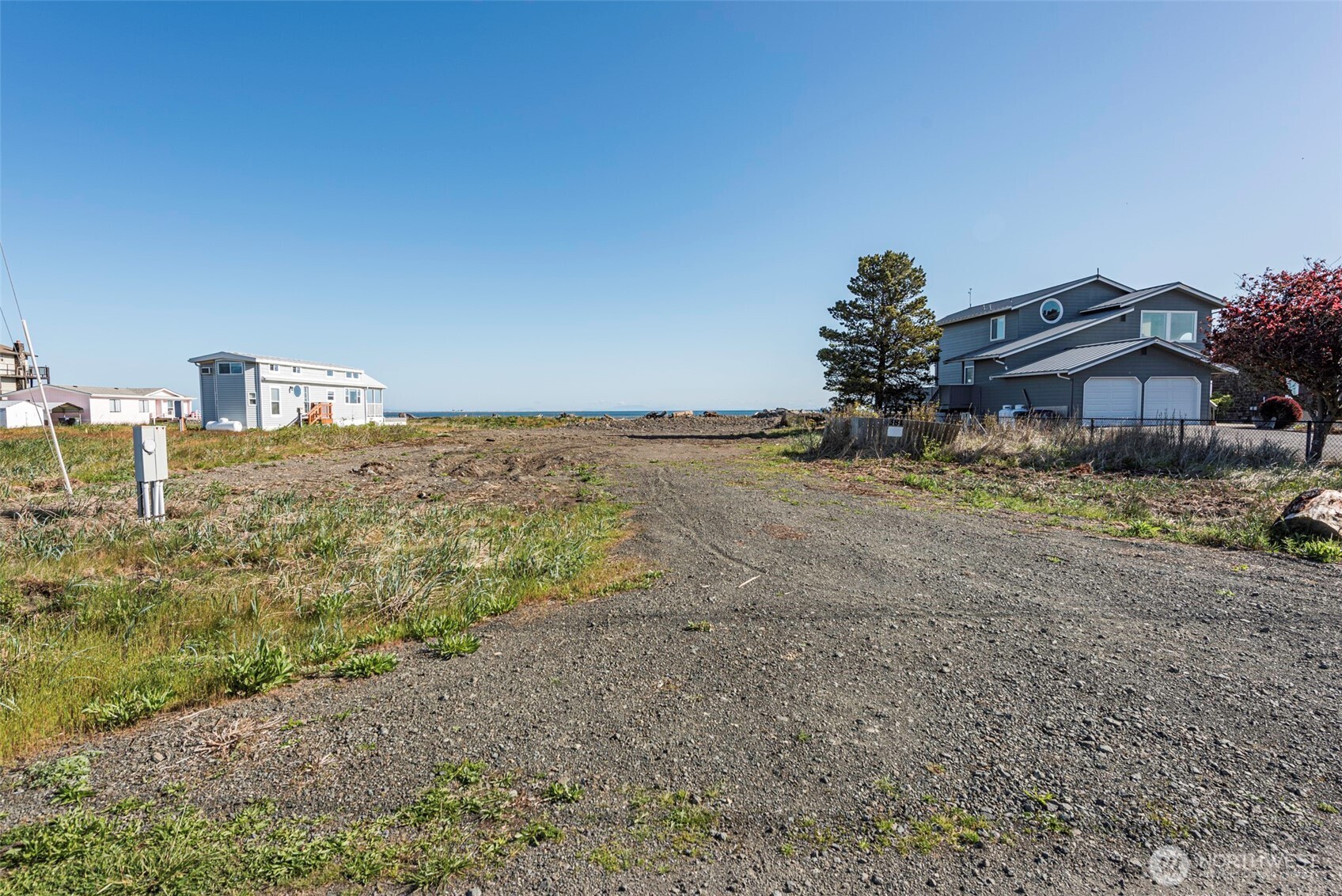 381 3 Crabs Road Sequim, WA 98382 - Photo 26 of 39
