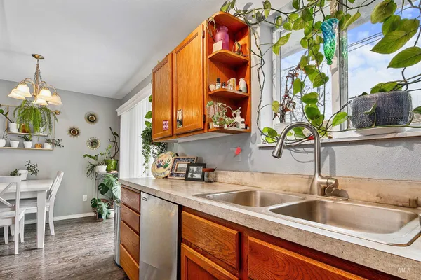 $1,200,000 | 3919 West Garnet Street, Boise, ID 83703