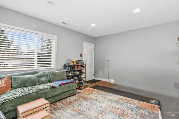 $1,200,000 | 3919 West Garnet Street, Boise, ID 83703