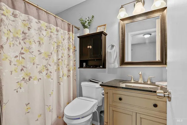 $1,200,000 | 3919 West Garnet Street, Boise, ID 83703