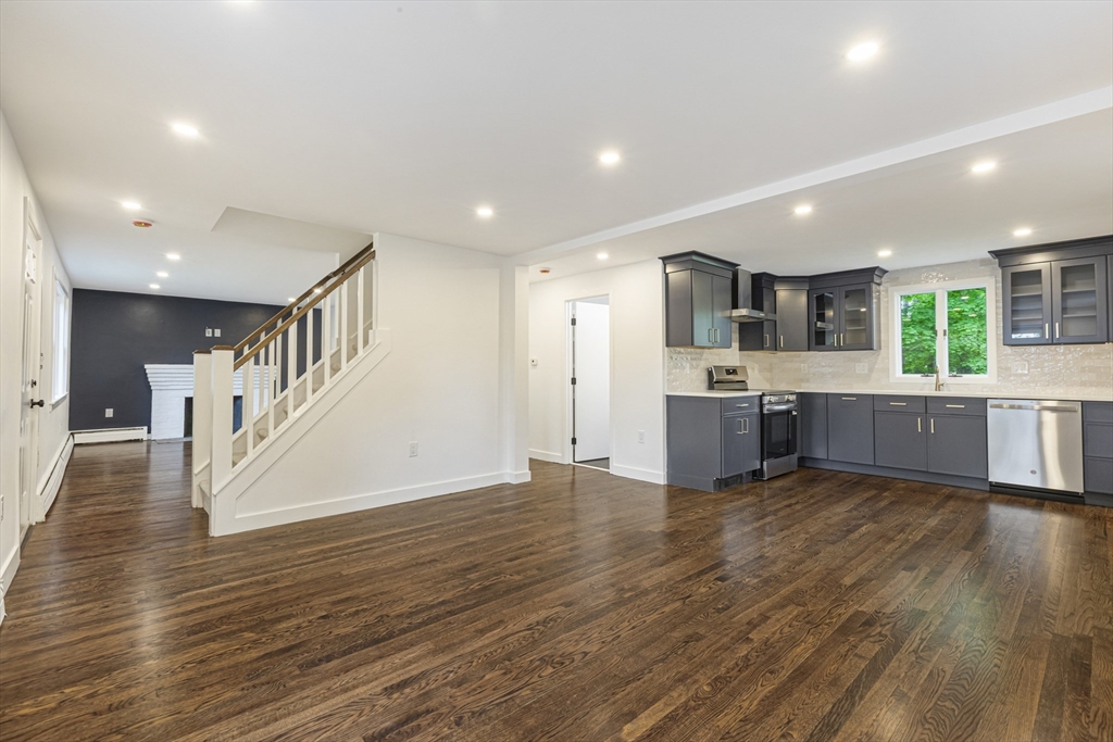53 Highland Street Walpole, MA 02081 - Photo 14 of 34