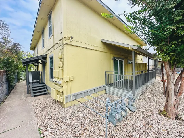 $829,900 | 1314 Southport Drive, Austin, TX 78704