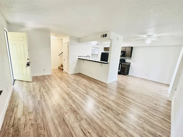 $829,900 | 1314 Southport Drive, Austin, TX 78704