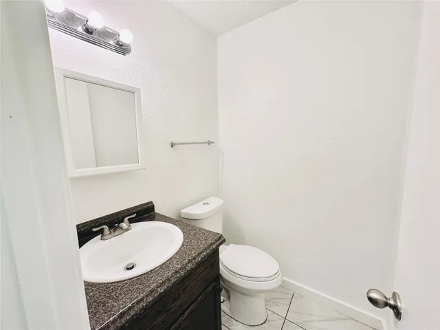 $829,900 | 1314 Southport Drive, Austin, TX 78704