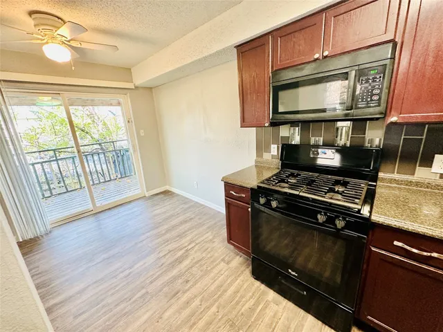 $829,900 | 1314 Southport Drive, Austin, TX 78704