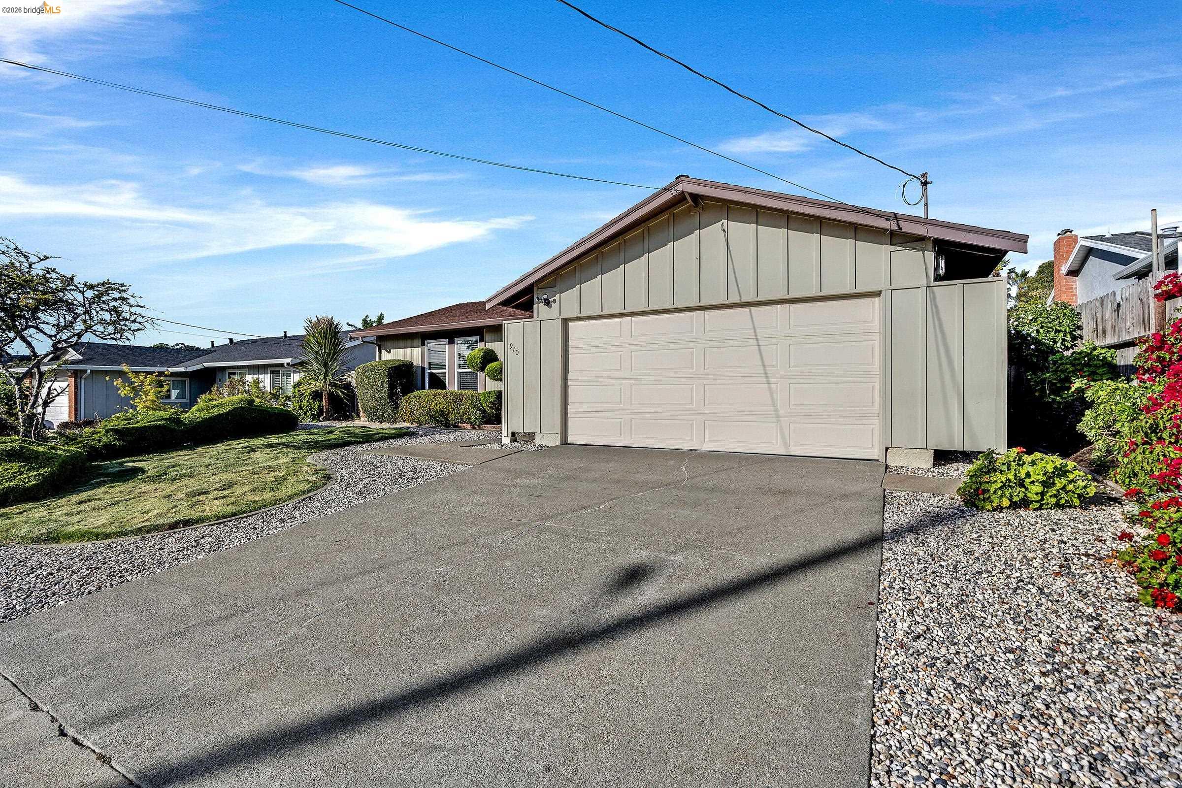 970 Kittery Way Pinole, CA 94564 - Photo 2 of 63