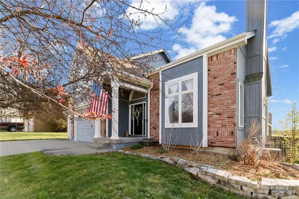 $385,000 | 1843 Loughrey Street, Liberty, MO 64068