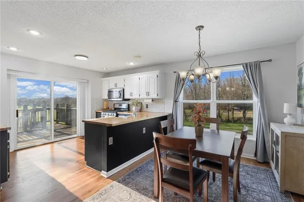 $385,000 | 1843 Loughrey Street, Liberty, MO 64068