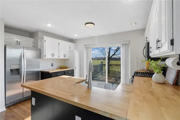 $385,000 | 1843 Loughrey Street, Liberty, MO 64068