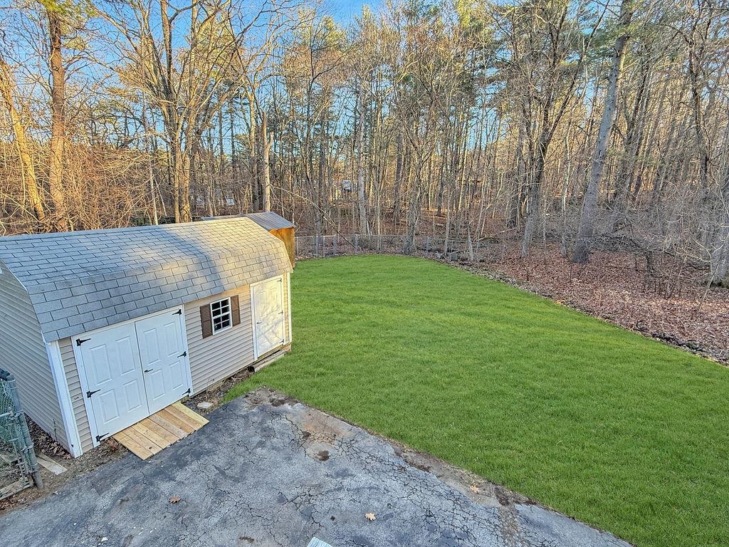 8 Cheney Drive Hudson, NH 03051 - Photo 17 of 57